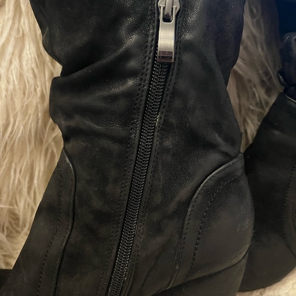 Below the knee, micro suede heeled  boot - Picture 3 of 6